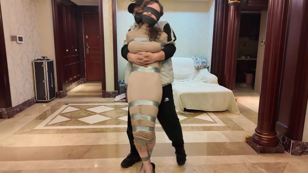 图片[3]-【枫叶工作室】《美国洋妞大战中国美女》下集 - 视频-5元站-视频-5元站