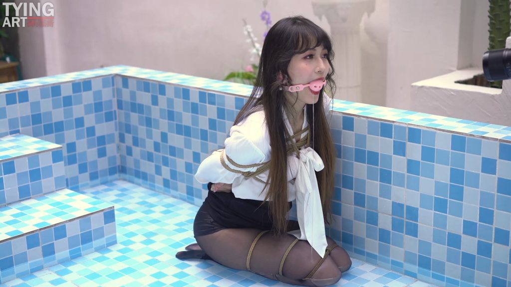 图片[2]-【TYINGART】OL制服捆绑 - 视频-5元站-视频-5元站