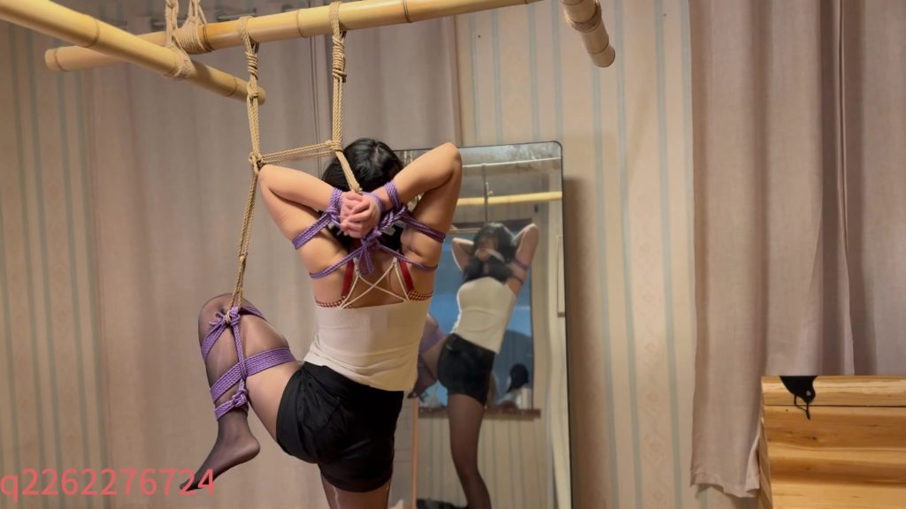 图片[1]-【悦感日记】小美体验超紧吊缚|TK|SP|堵嘴|强制抬头|揉胸|股绳勒B|踮脚|挣扎无果彻底崩溃求饶 - 视频-5元站-视频-5元站